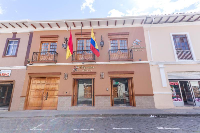 Alejandrina Hotel Куенка Екстериор снимка