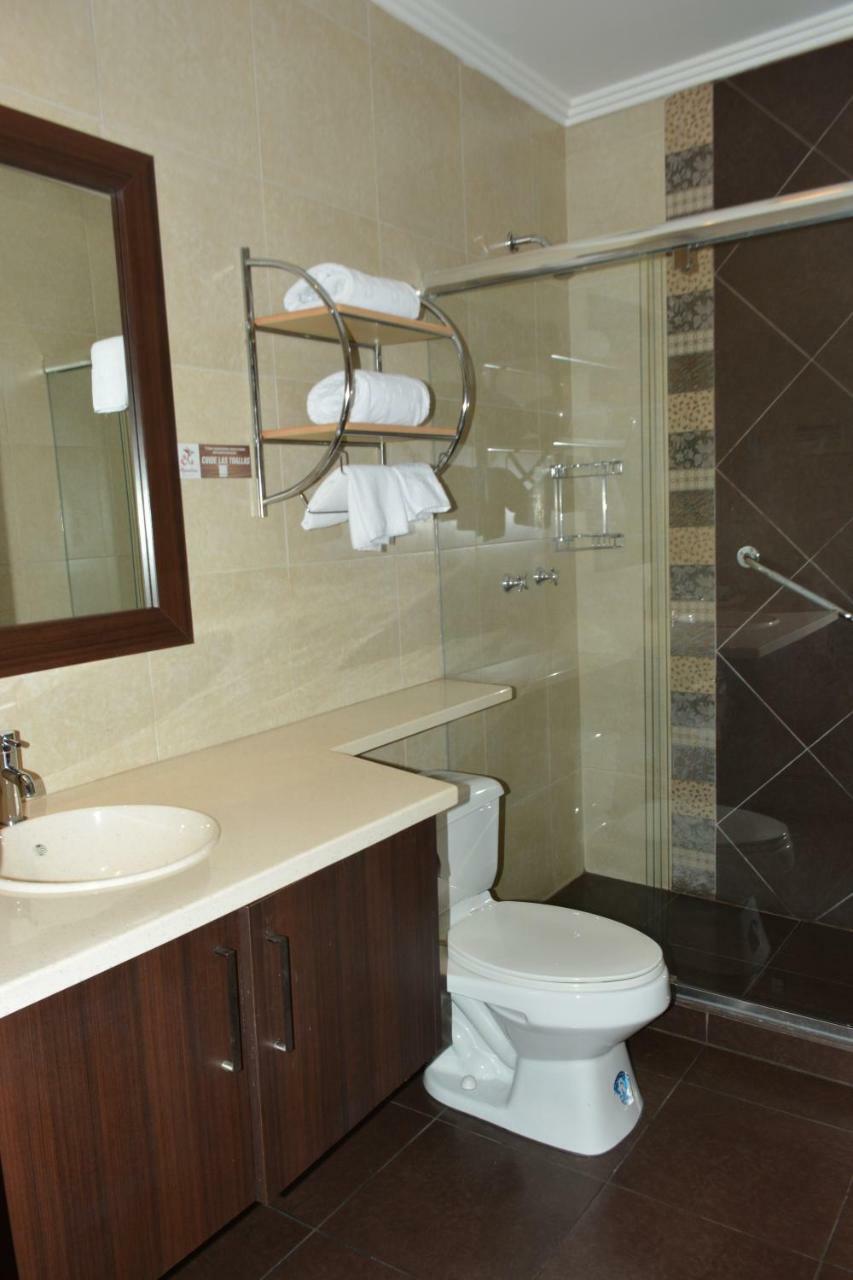 Alejandrina Hotel Куенка Екстериор снимка